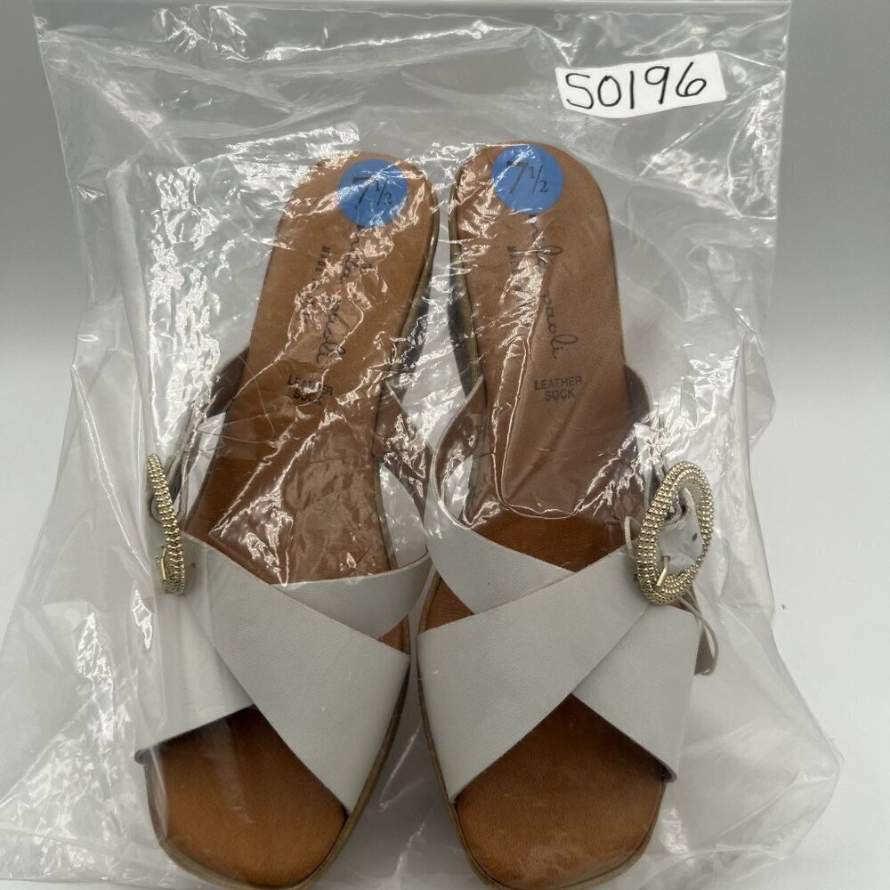 Mila Paoli NEW 7.5 White Leather Wedge Sandals Gold Buckle Made In Italy Boho - Picture 11 of 11